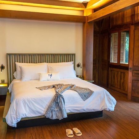 Tira Vilagna Suites & Spa Kintamani  Phòng bức ảnh