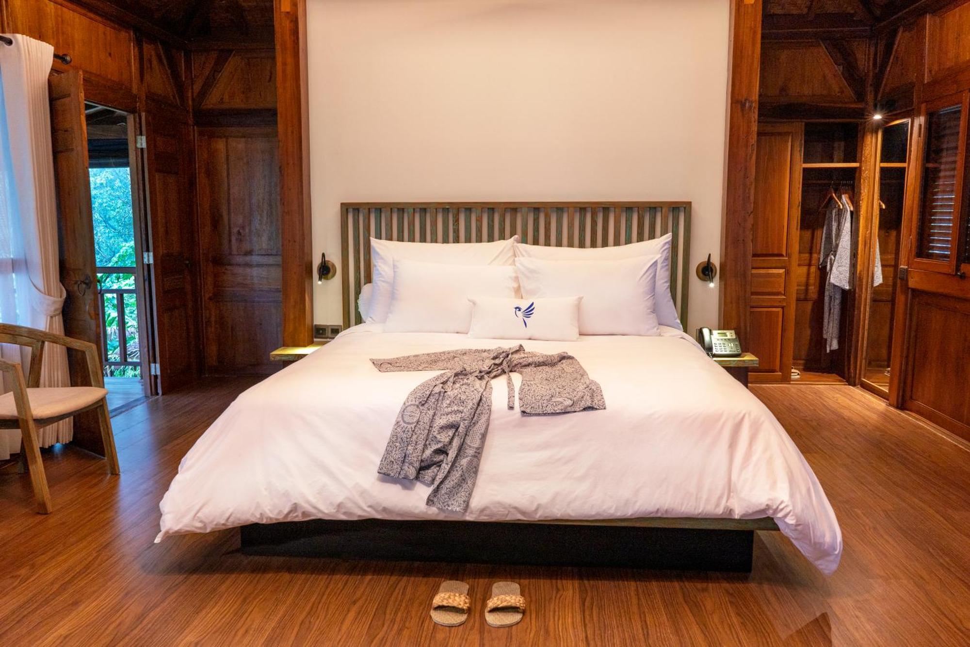Tira Vilagna Suites & Spa Kintamani  Phòng bức ảnh